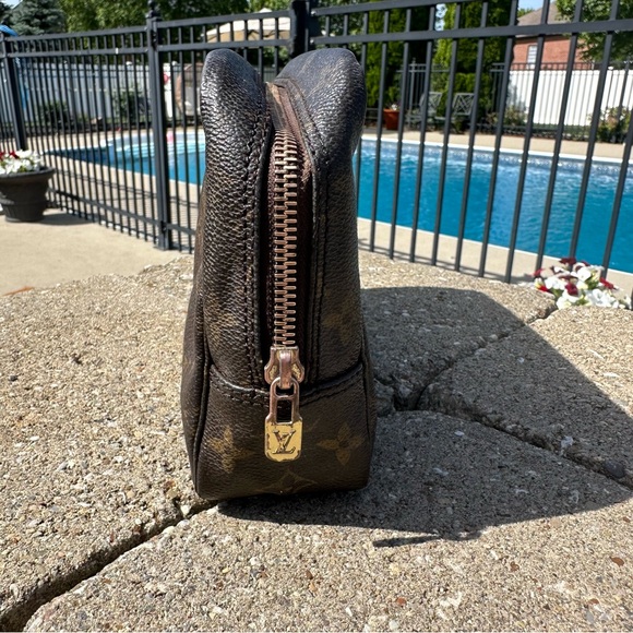 Louis Vuitton Trousse 23 - Picture 5 of 9